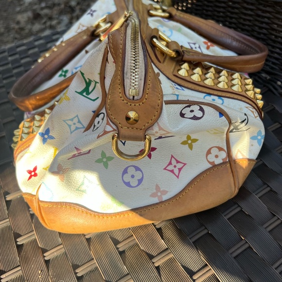 SOLD Vintage Louis Vuitton Courtney - Picture 4 of 8